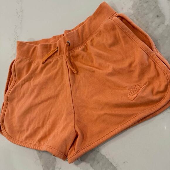 Nike Sportswear Club Fleece Sweat Shorts Womens Size XS Bright Orange Drawstring - Picture 2 of 8